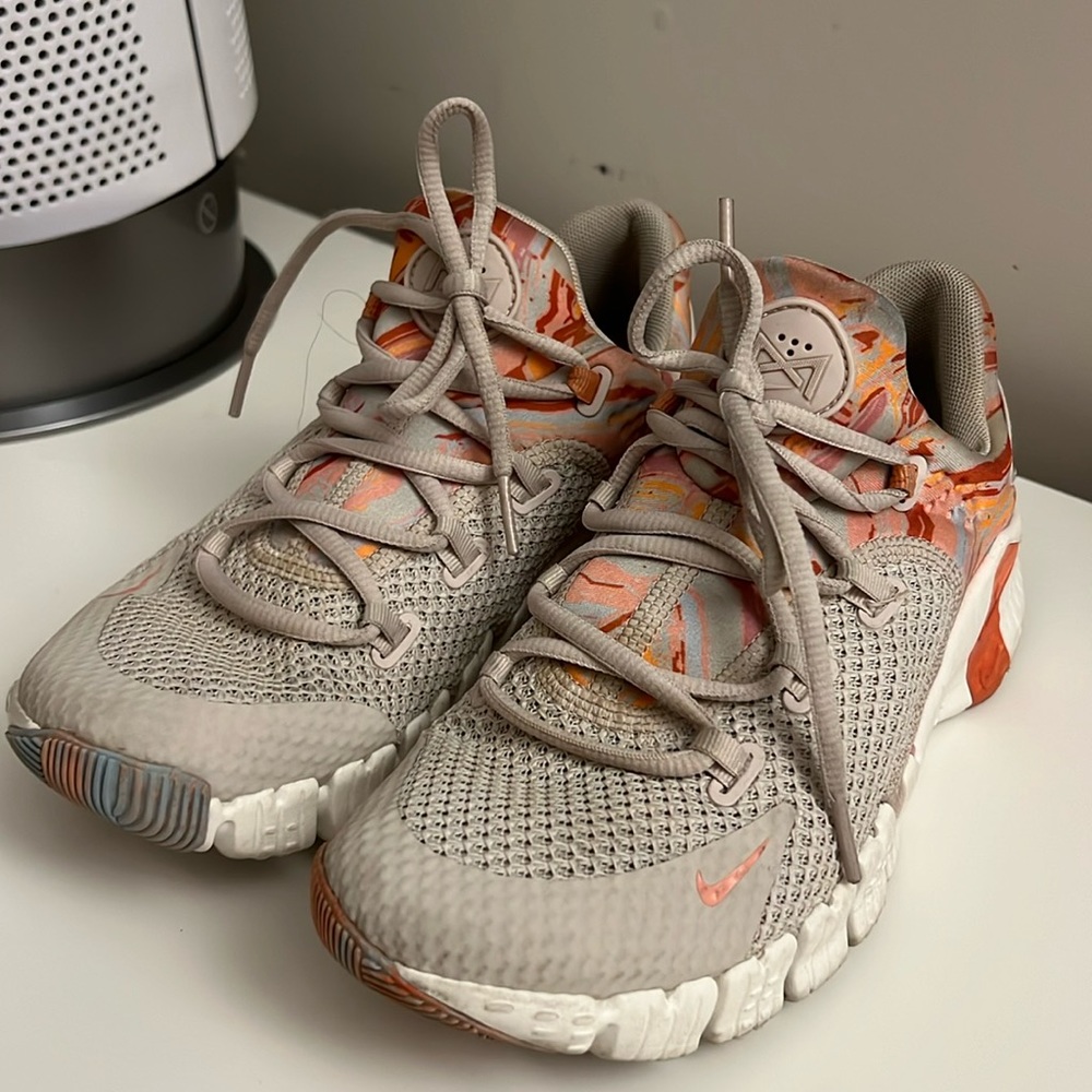 Nike metcon sneakers size 8.5